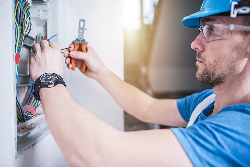 Electrician Qualifications in Halifax West Yorkshire
